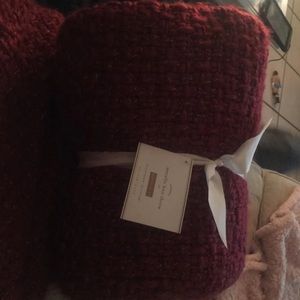Pottery barn throw blanket